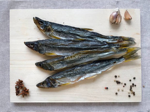 Рыцарское мясо утка: Корюшка вяленая без икры