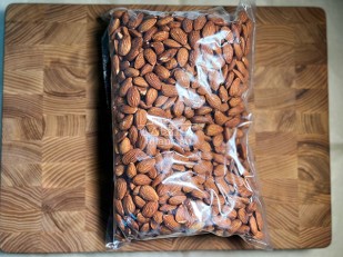 Барабулька холодного копчения: Миндаль копченый