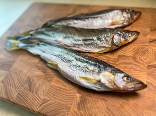 Камбала ёрш (Мурманская) вяленая: Корюшка с икрой вяленая ГОСТ (крупная)