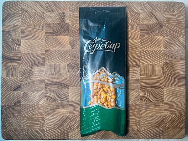 Сыр 60 гр ГОРНЫЙ СЫРОВАР (Бочонок копчёный с аджикой) в Калининграде