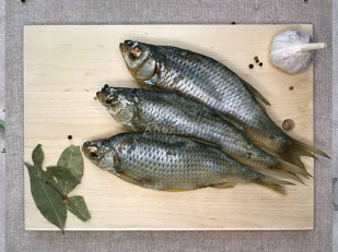 Рыцарское мясо утка: Красноперка вяленая